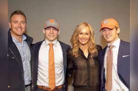 Kirk Herbstreit wife Alison and sons