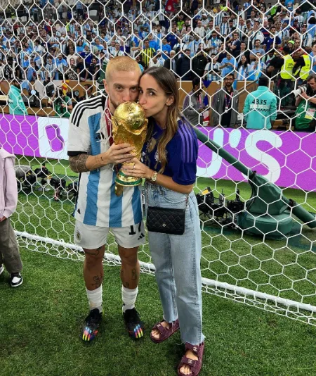 linda raff with her husband papu after winning the worldcup