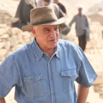 zahi hawass during his art expedition in egypt